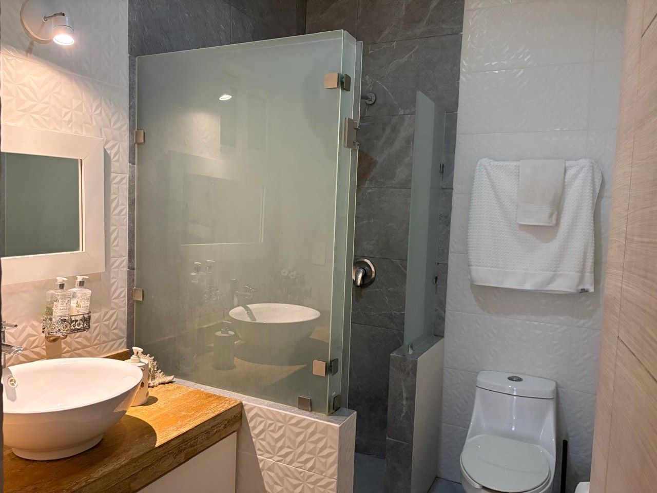Furnished 3-bedroom house with plunge pool in Aldea Ha