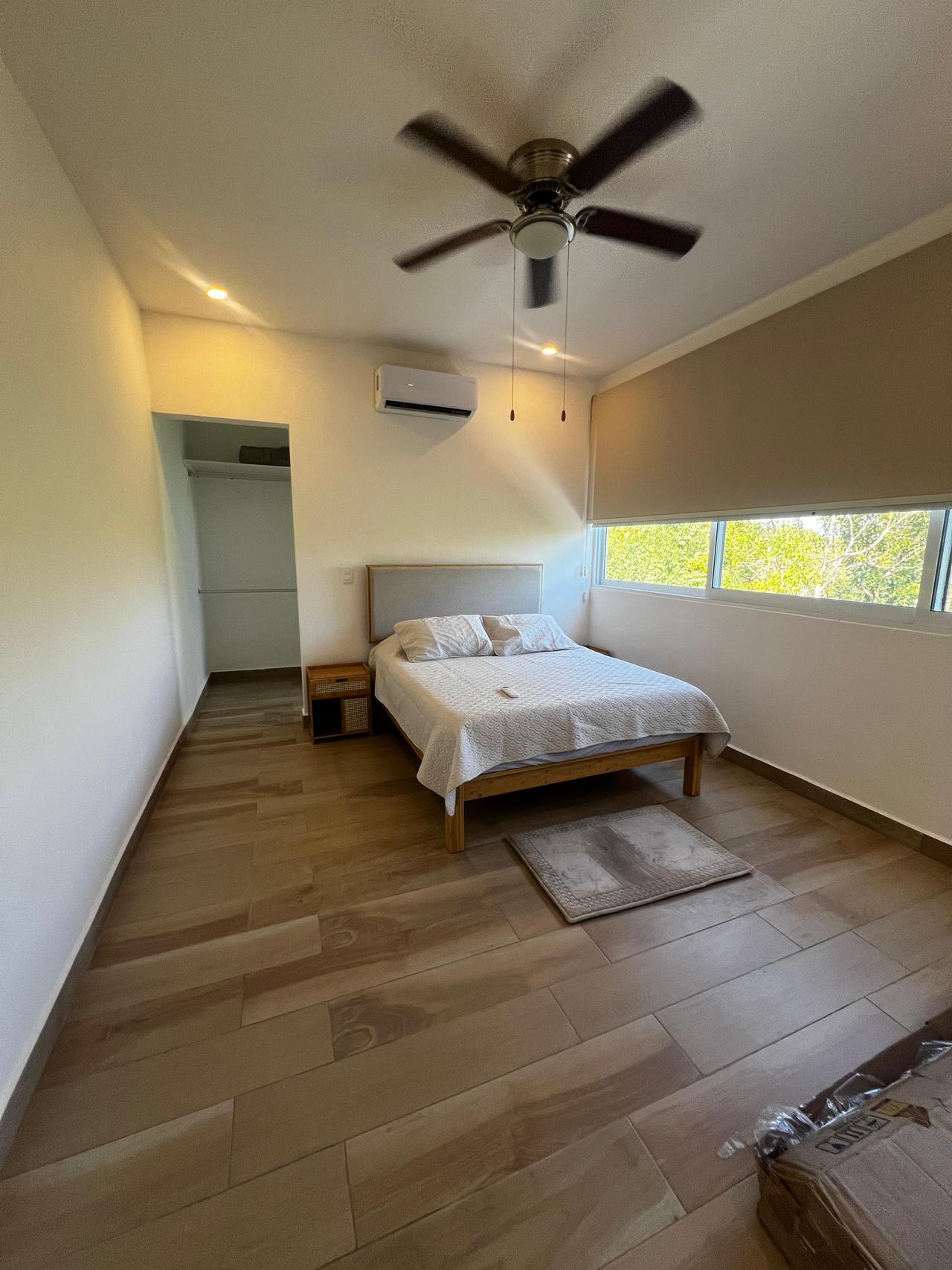 Casa amueblada de 3 recámaras con roof garden en Aldea Umm