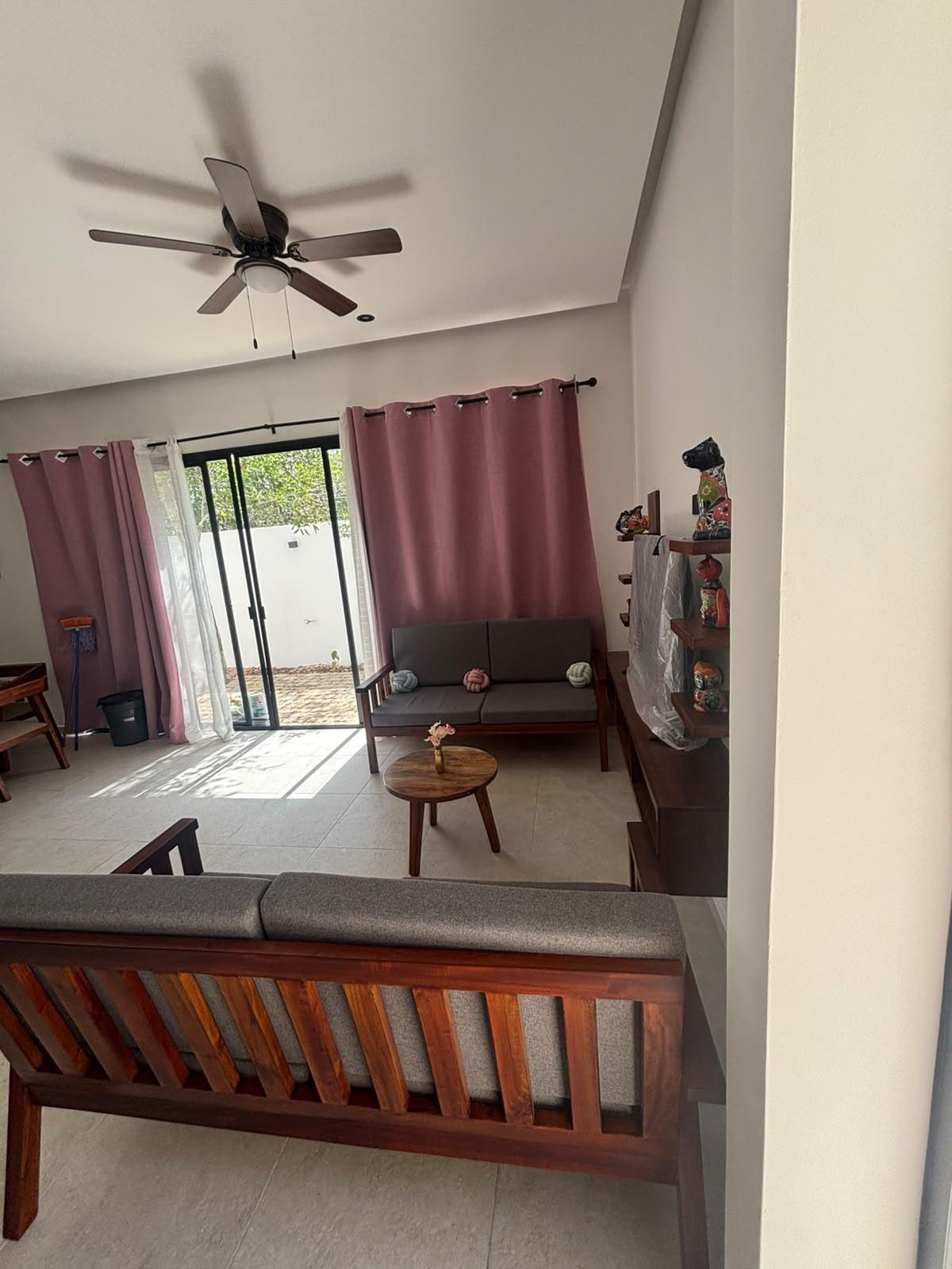 Casa amueblada de 2 recámaras en Aldea Ha