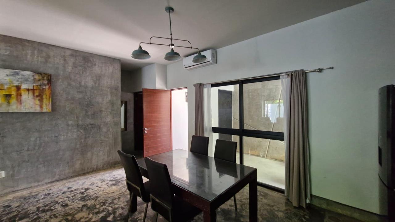 Casa amueblada de 2 recámaras con estudio en Aldea Kiin