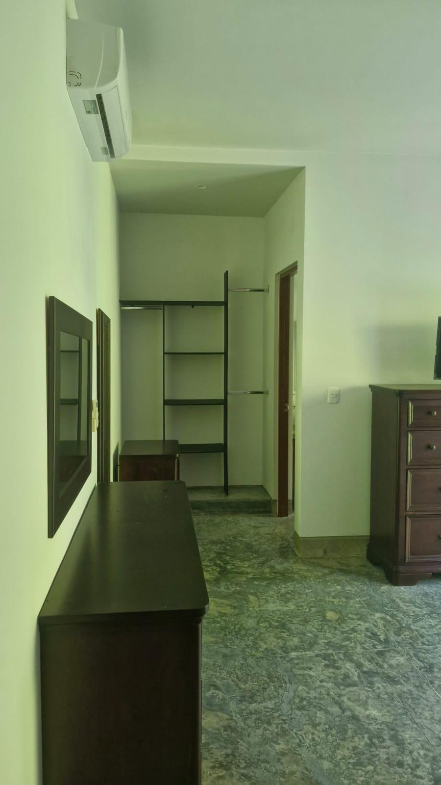 Casa amueblada de 2 recámaras con estudio en Aldea Kiin