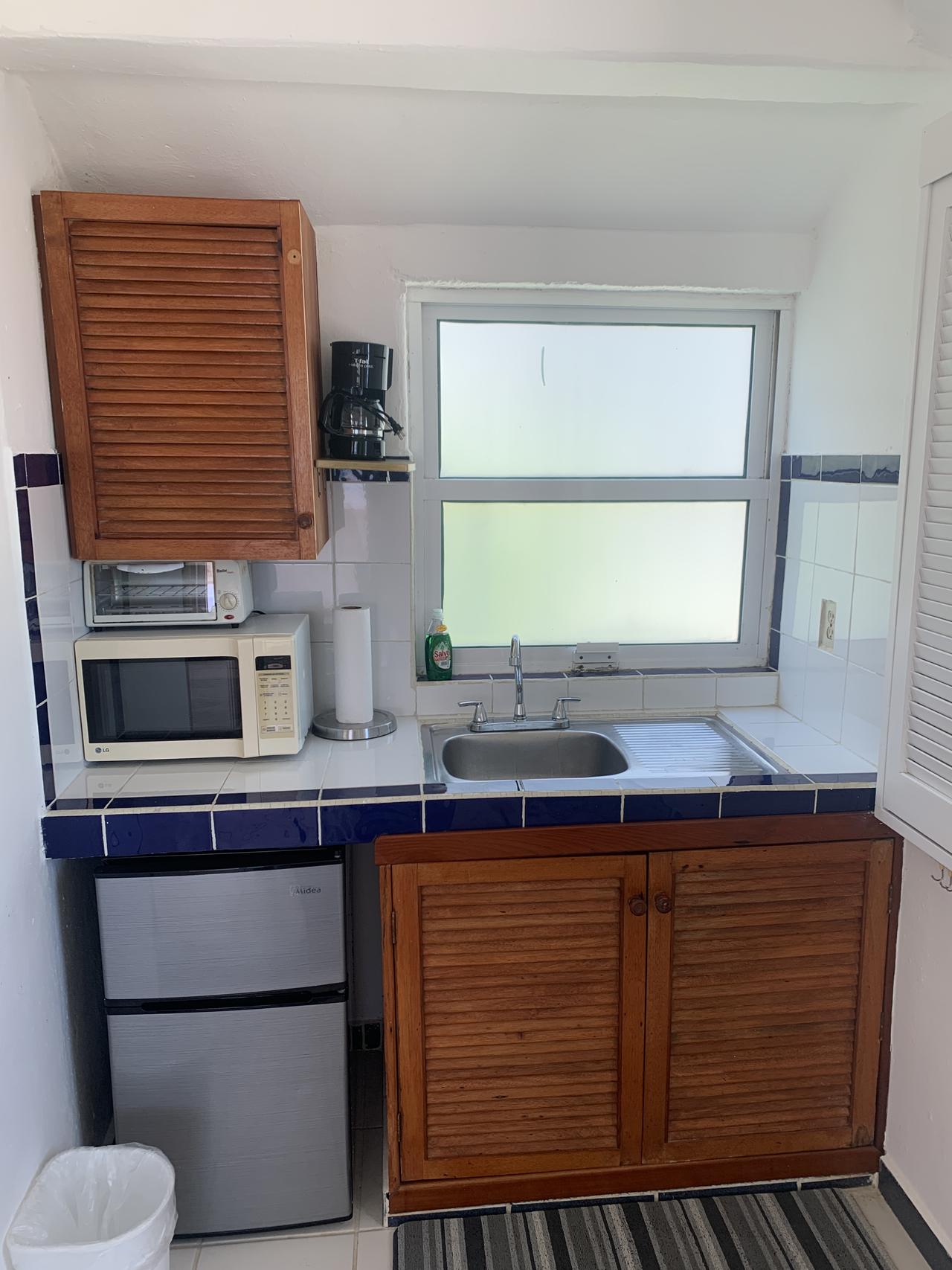Casa frente al mar con diseño lock-off en Casitas Blancas