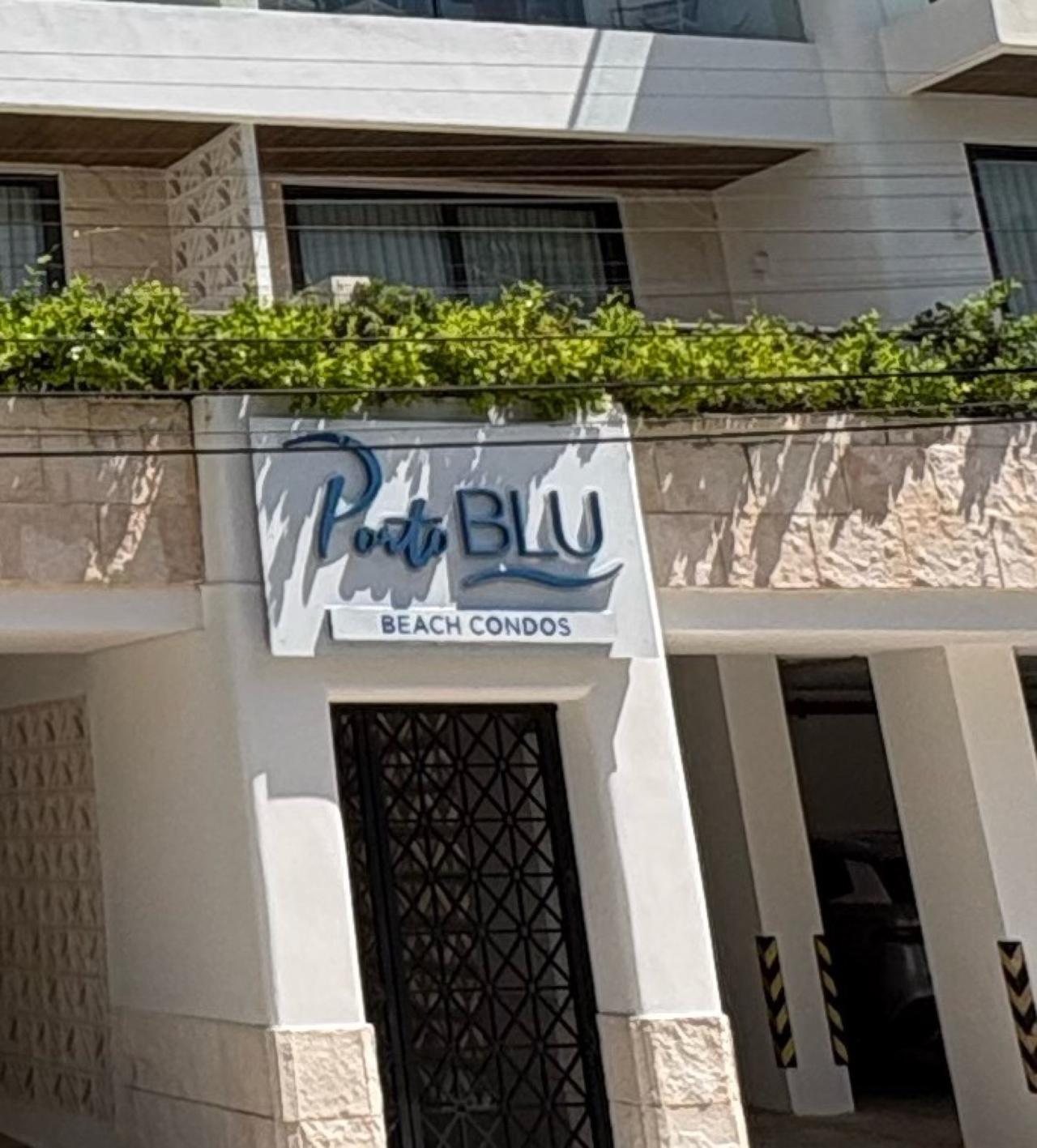 PortoBlu 302: one-bedroom condo steps from the beach