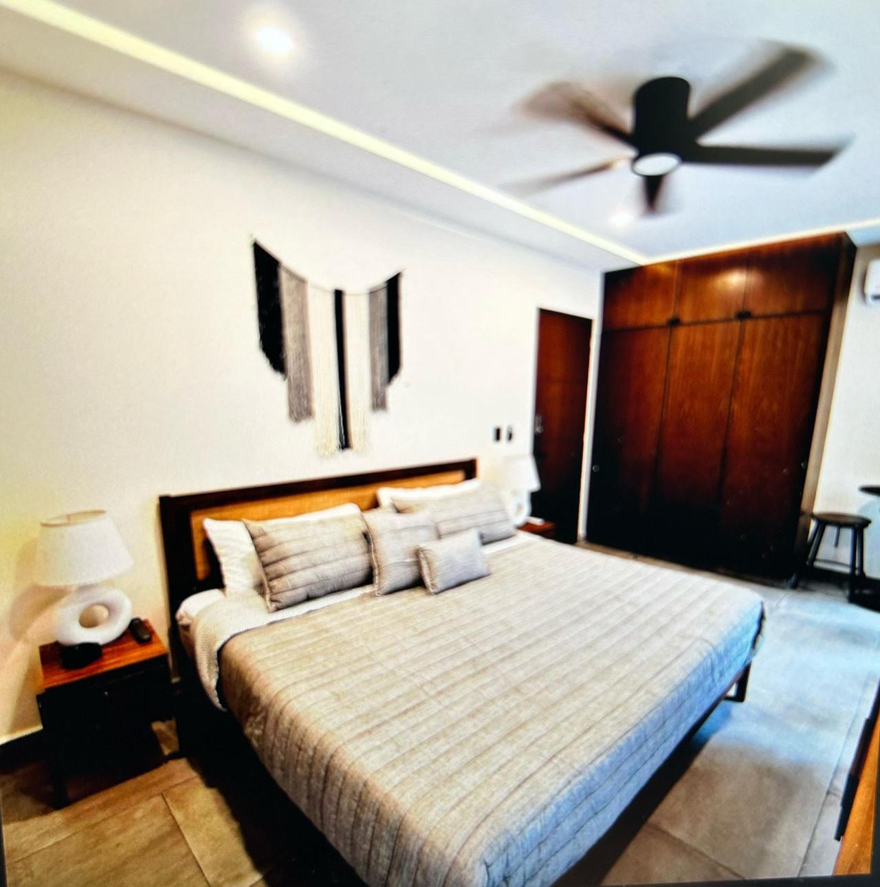 STRELA Residences: brand-new lock-off 3-bedroom condo